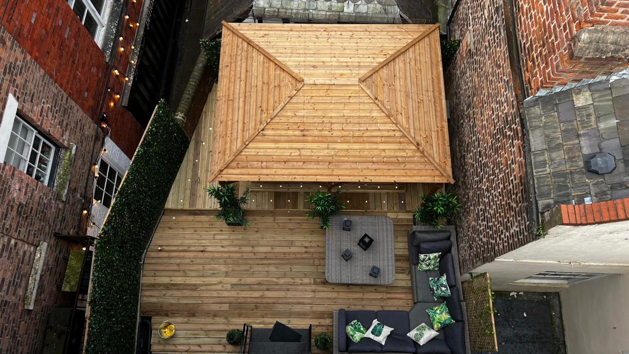 Romance On The Rows - Hot Tub City Centre Chester Eksteriør bilde